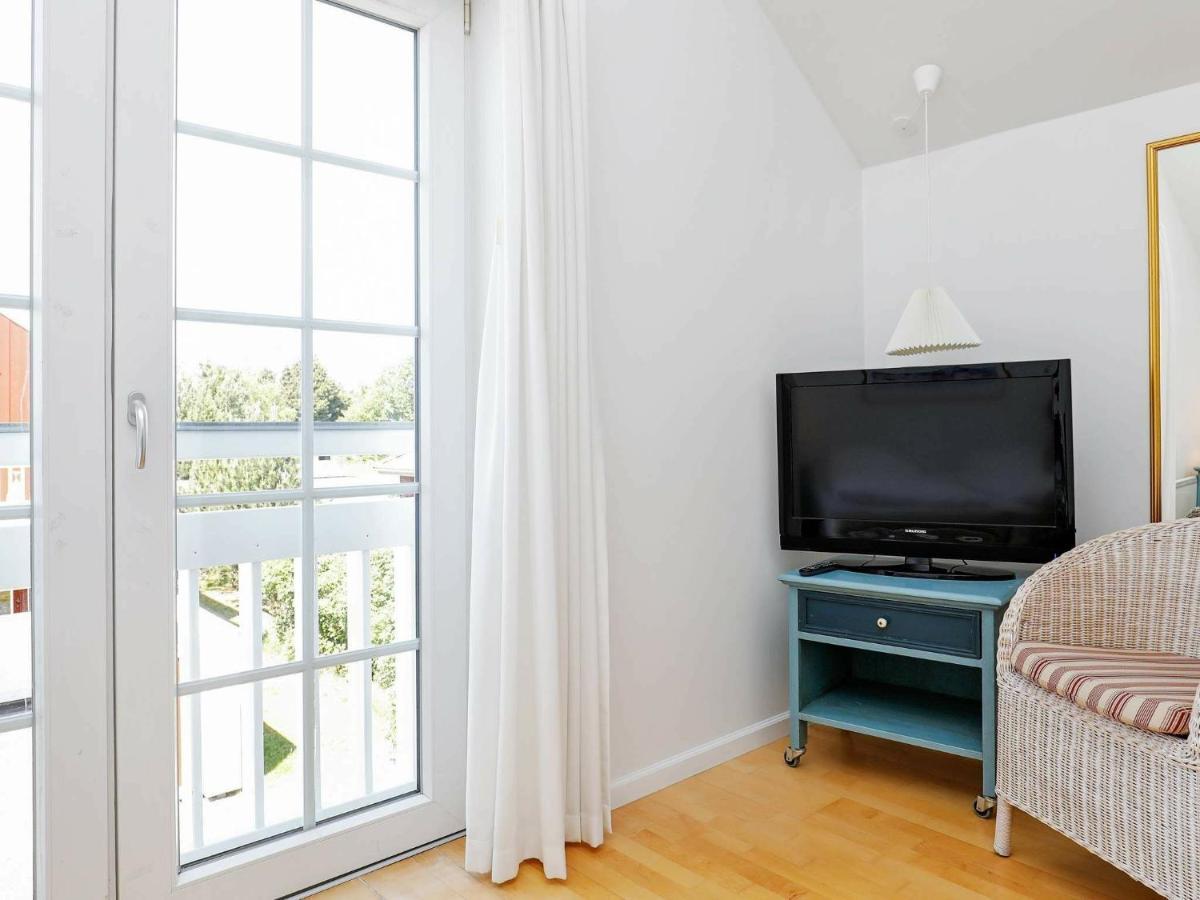 4 Person Holiday Home In Bl Vand Blåvand Εξωτερικό φωτογραφία