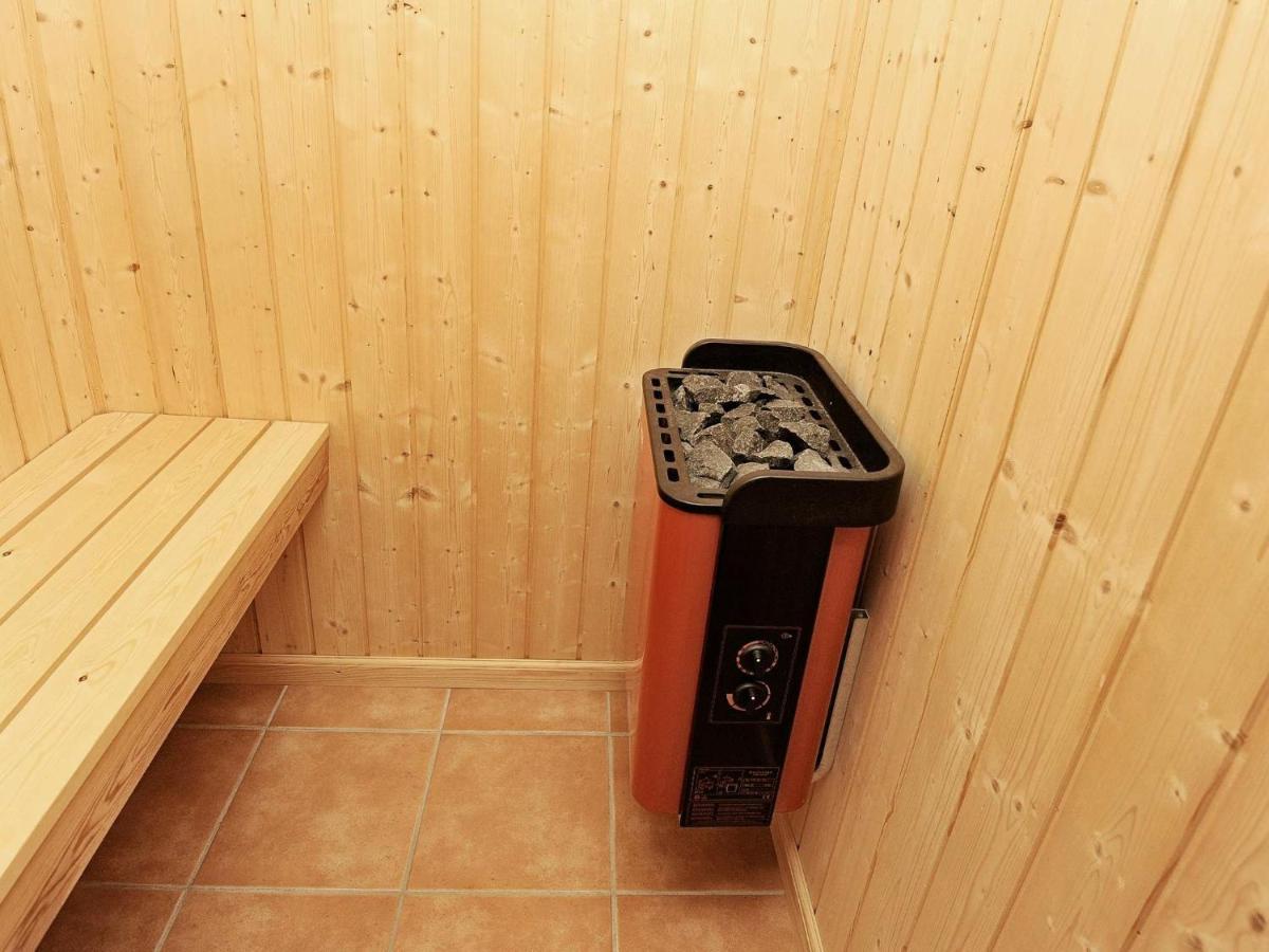 4 Person Holiday Home In Bl Vand Blåvand Εξωτερικό φωτογραφία